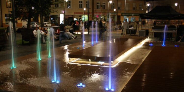 Mielec: Ponownie usłyszymy szum tryskającej wodą fontanny