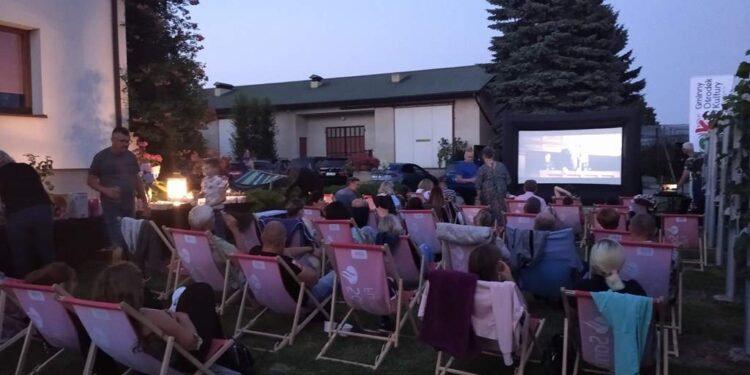 Faliszowice: Finał kina letniego w gminie Samborzec.