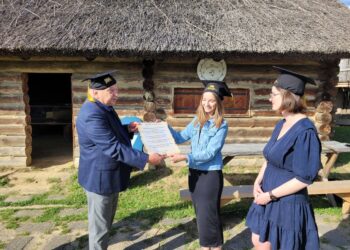 Dębica: Klucz imprezowy do bram obiektów Gminy Dębica już w rękach młodzieży!