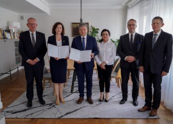 Mielec:  Nowy mikroskop dla szpitala