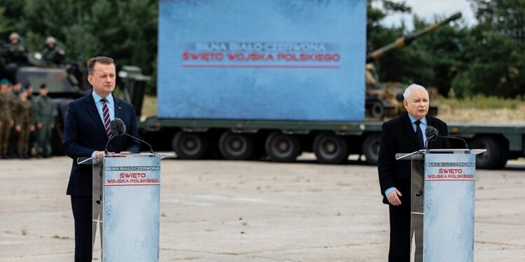 Zawichost: Premier Jarosław Kaczyński weźmie udział w obchodach Święta Wojska Polskiego.