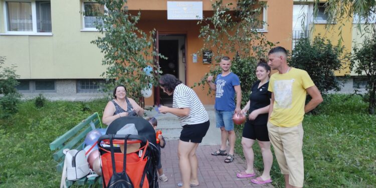 Mielec:  Dekoracja domów państwa młodych…