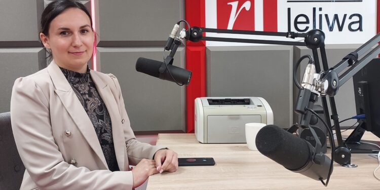 Sandomierz: Młodzież z Ostroga przyjeżdża do miasta.