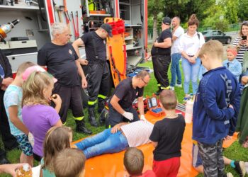 Sulisławice: Herbaciarki integrują.