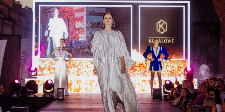 Sandomierz. Finałowy pokaz mody w ramach Nadwiślański Fashion Week