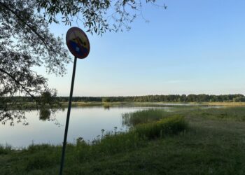 Mielec: Zakaz kąpieli na Stawach Cyranowskich