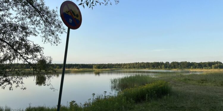 Mielec: Zakaz kąpieli na Stawach Cyranowskich