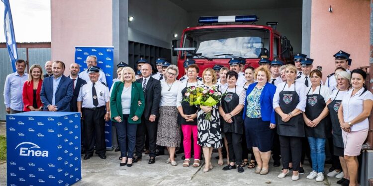 Połaniec: Fundacja Enea wsparła druhów z OSP Szwagrów.