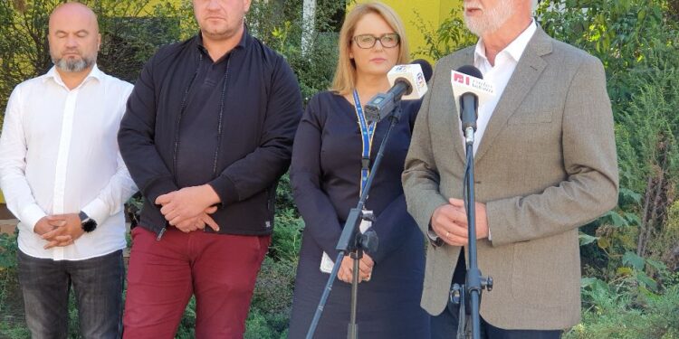 Tarnobrzeg. Trwają remonty dróg. Należy zachować ostrożność  w obrębie szkół.