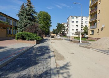 Tarnobrzeg. Modernizacja dróg sąsiadujących ze szkołami.