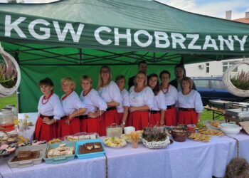 Samborzec: „KGW wspólnie dla sandomierskiej tradycji”.