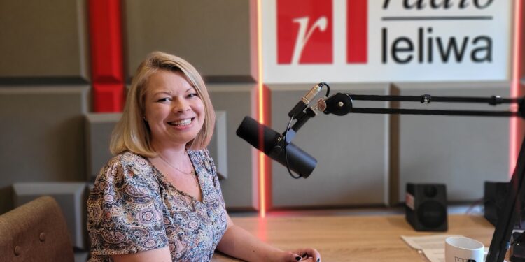 Sandomierz: „Letni Ogród Muzyczny” – koncert zespołu „Falochron”.