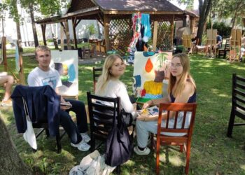 Tarnobrzeg. Młodzież w projekcie ,,Sztuka integracji”