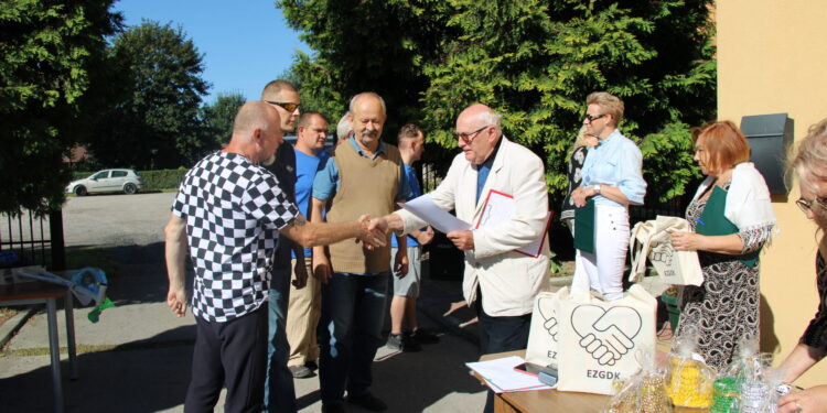 Kleczanów: 'Ekosprzęt sportowy – drugie życie odpadów’.