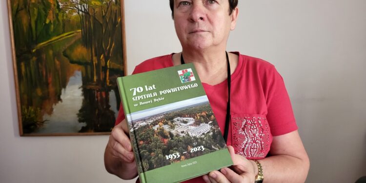 Nowa Dęba. Książka na jubileusz