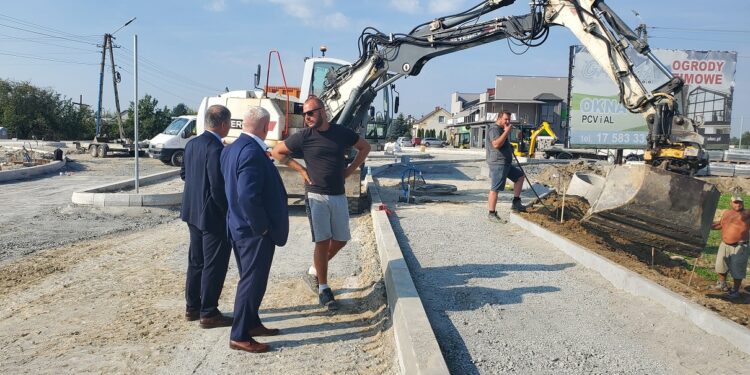 Mielec: Nowe ronda oddane do użytku jeszcze we wrześniu?