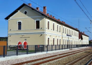 Stalowa Wola: Dworzec PKP Rozwadów oddany do użytku