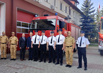 Rudnik nad Sanem: Jednostka OSP wzbogaciła się o ciężki samochód gaśniczy z PSP