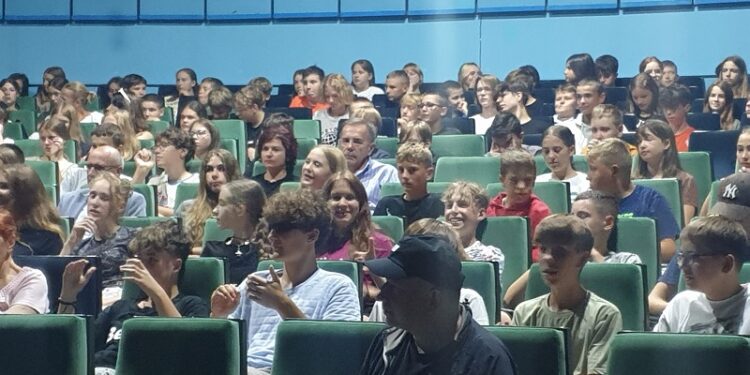 Tarnobrzeg. Premiera dokumentu „Gorączka siarki”