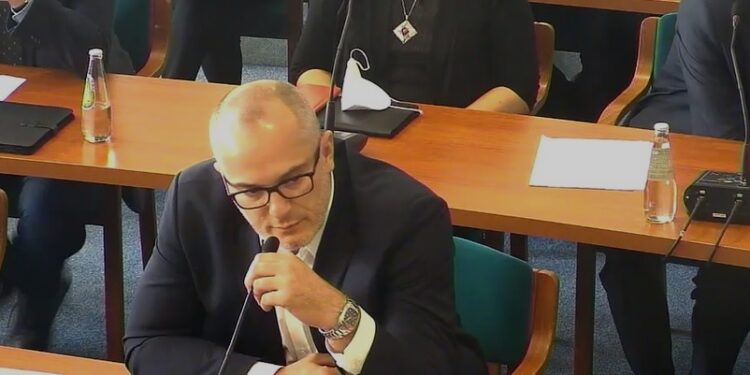 Mielec: Powróćmy do  „świecącej” normalności…