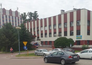 Tarnobrzeg. „Rodzinna strefa zdrowia” przed szpitalem