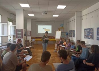 Tarnobrzeg. Warsztaty biblioterapeutyczne