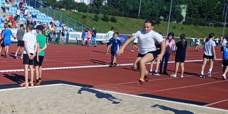 Stalowa Wola: Ruszyły trzydniowe Mistrzostwa Województwa Szkolnego Związku Sportowego.