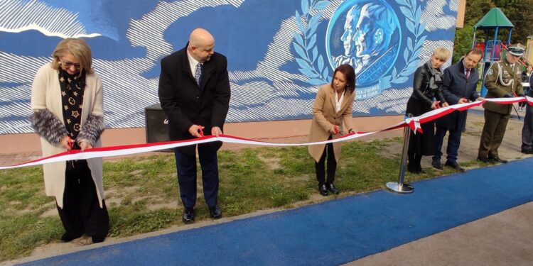 Mielec: Mur, ale historia Wojska Polskiego