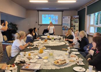 Sandomierz: 'Kompetencje językowe kadry szkoły kluczem do europejskiego wymiaru placówki’.