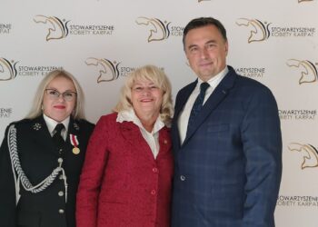 Tarnobrzeg: Tarnobrzeżanki z tytułem  ,,Kobieta sukcesu i osobowość Karpat”