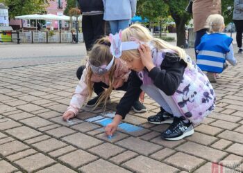 Tarnobrzeg. Rysowali kotka z wiersza Stanisława Jachowicza