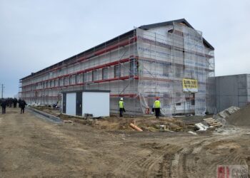 Nowa Dęba. W Chmielowie trwa budowa nowoczesnego kompleksu penitencjarnego