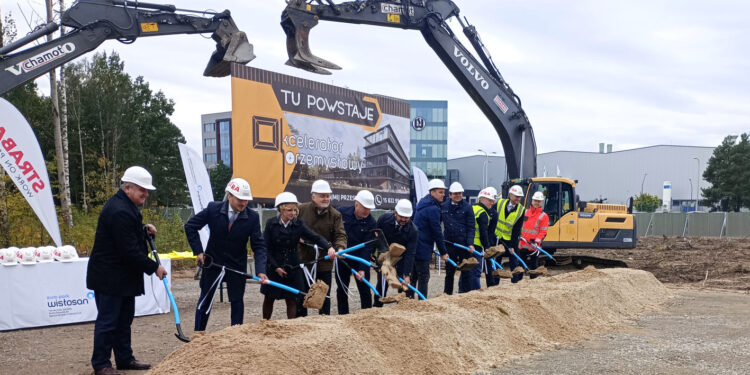 Stalowa Wola: ARP wybuduje Akcelerator Przemysłowy