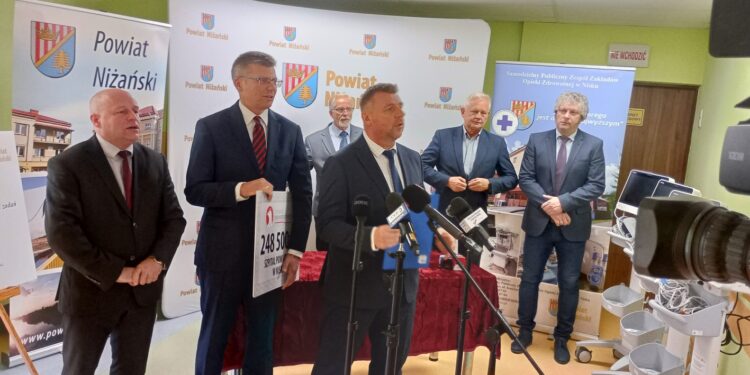 Stalowa Wola: Umowa na dofinansowanie przebudowy sieci energetycznej na potrzeby Parku Inwestycyjnego podpisana