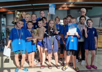 Tarnobrzeg. 21 medali dla „Delfina”