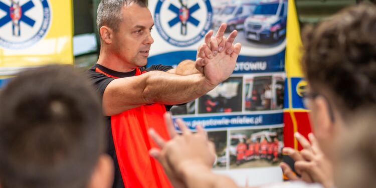 Mielec: Mieleckie ósme klasy uczyły się pierwszej pomocy!