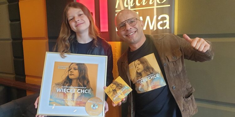 „Więcej chcę” – premiera singla młodego tarnobrzeżanina, Aleksandra Szwarnowieckiego