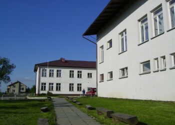 Mielec: Termomodernizacja budynku Zespołu Szkół w Woli Mieleckiej