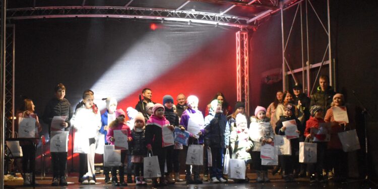 Bojanów: Uczcili Niepodległą