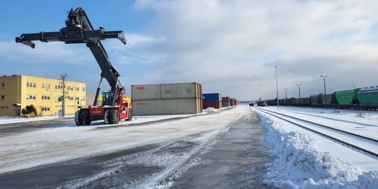 Baranów Sandomierski. Nowy terminal przeładunkowy na stacji LHS w Knapach