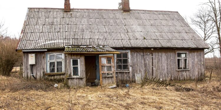 Tarnobrzeg. Zdemontowano rekordową ilość azbestu