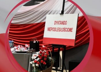 Mielec:   Niepodległościowe Dyktando w Domu Kultury SCK 