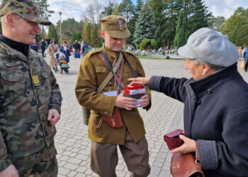 Stalowa Wola: Rekordowa kwesta na ratowanie zabytkowych nagrobków