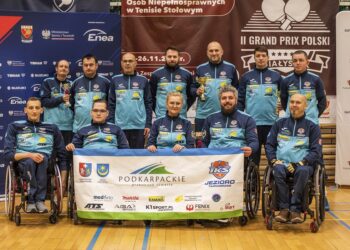 Tarnobrzeg. Tenisiści stołowi IKS JEZIORO Tarnobrzeg z Białegostoku przywieźli sześć medali