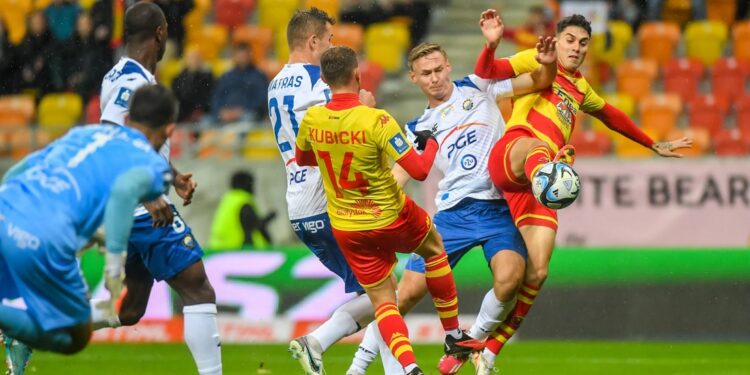 Mielec: Wygrana z Legią nie dodała skrzydeł…