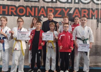 Sandomierz: Sukcesy sandomierskich karateków w Memoriale „Cichociemnych Spadochroniarzy AK”.