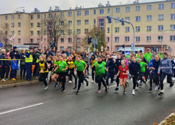 Stalowa Wola: Biegiem Niepodległości uczcili święto