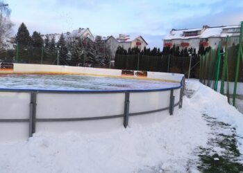 Tarnobrzeg. Lodowisko „Biały Orlik”