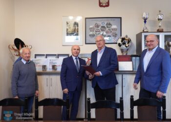 Nowy Nart: jest przetarg na budowę chodnika i będzie przebudowa drogi