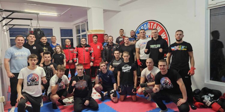 Sandomierz: Sport, pomoc, edukacja – wielkie świętowanie Stowarzyszenia Sportów Walki SKS Wisła.